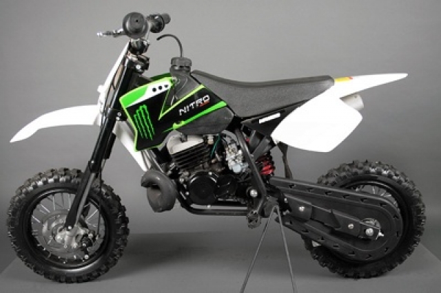 Мотоцикл NRG50 RACING 12/10: конкуренты всегда позади